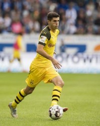  多特蒙德青训失窃，天赋小将遭英超挖角  