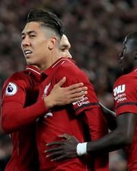  萨拉赫戴帽助利物浦大胜阿森纳  