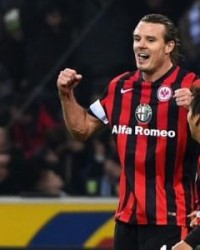  门兴格拉德巴赫逆转绝杀狼堡  