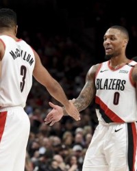  开拓者利拉德60分创队史新纪录