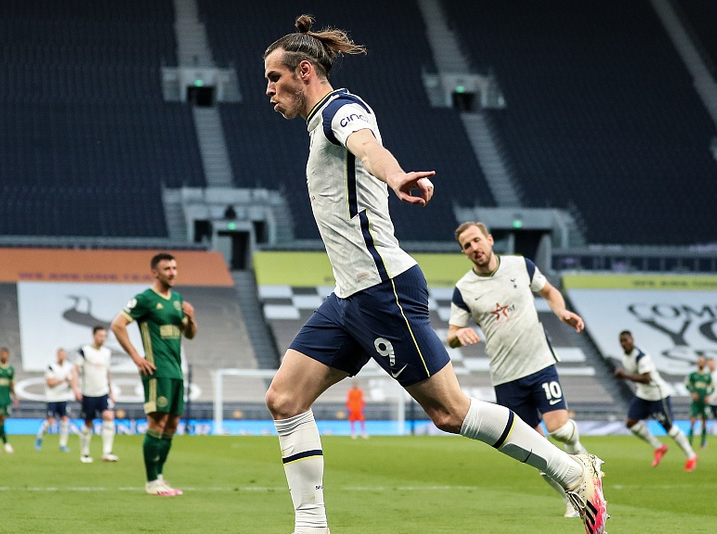  孙兴慜世界波破门，热刺绝平曼城保留争冠希望  