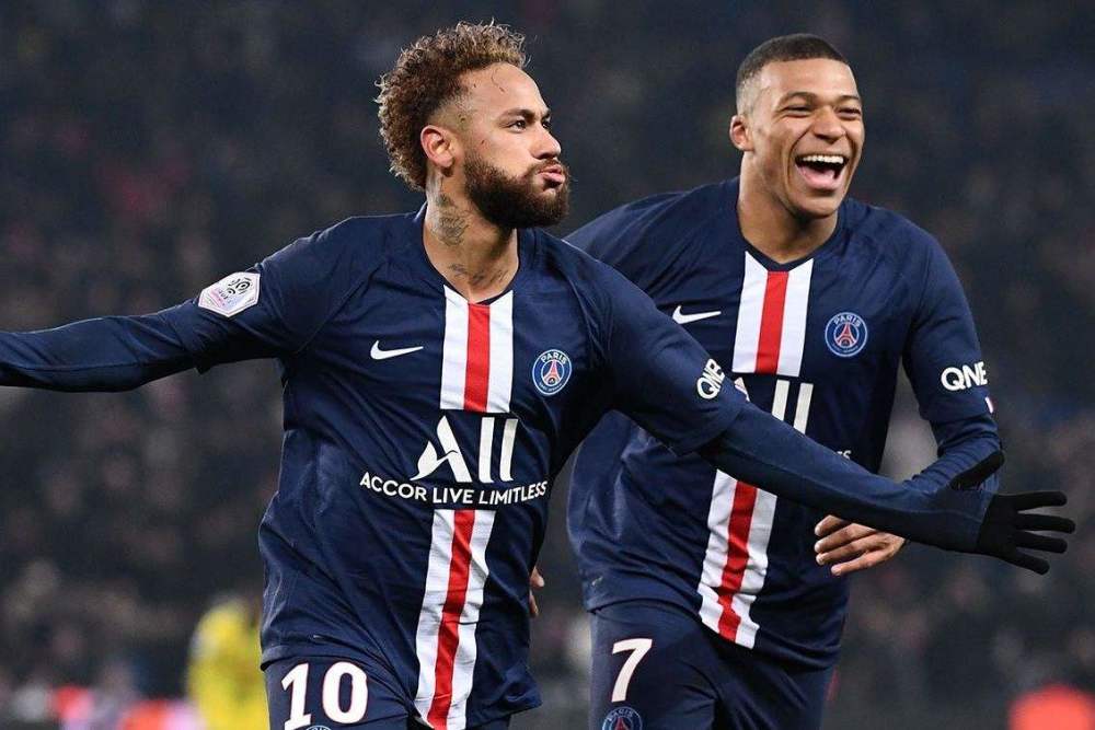  布雷斯特vs昂热上演进球大战，比分定格五比四  